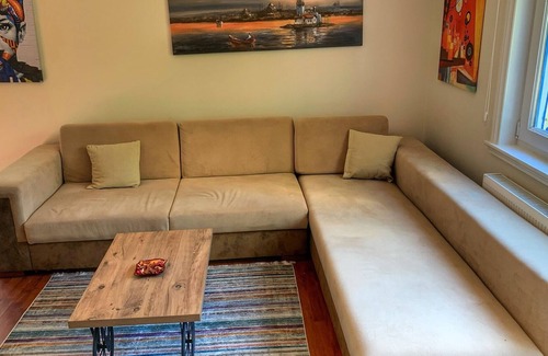 Icerenkoy Mahallesi House | Perfect For friends & families