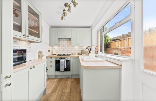 Evesham House | Perfect Home near Cotswolds