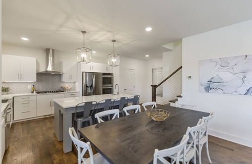 Seneca House | Perfect Lake Hartwell Getaway - Gorgeous Lake Views!