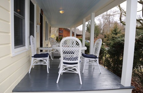 Brevard House | Perfect Location! Downtown Brevard - No Need to Drive After You Arrive