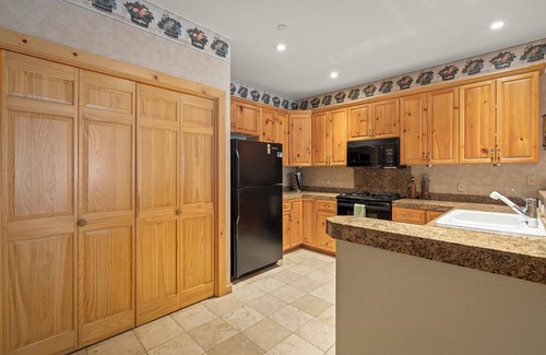 Crystal Bay Condo | Perfect Mountain Getaway – Crystal View Condo