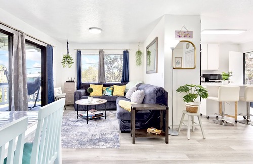 Royal Hawaiian Estates Apartment | Perfect Private Retreat Near Volcanoes & Kilauea!