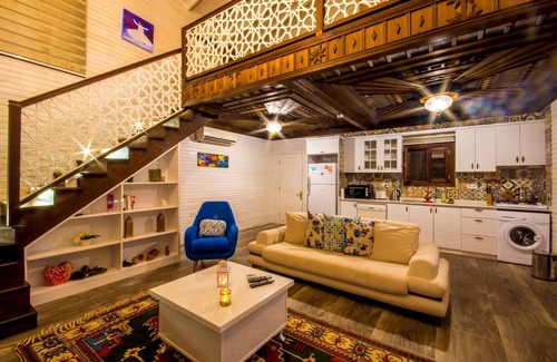 Islamlar Villa | Perfect Secluded Honeymoon Villa for Two, with Heated Outdoor and Indoor Pool