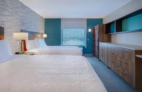 Garden Grove Hotel | Perfect Spot for Unwinding! 2 Units with Free Breakfast, Pets Allowed!