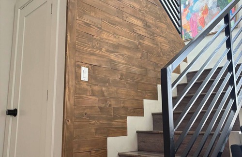 NoHo Arts District House | Perfect stay for Halloween Horror Nights!