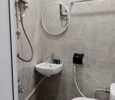 Kampung Pasir Hantu Hotel | Perhentian Bay Chalet