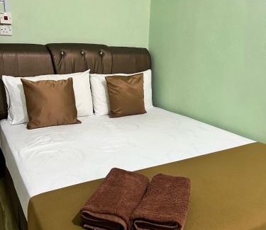 Kampung Gertak Seratus Hotel | Perhentian Mama's