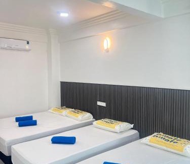 Kampung Pasir Hantu Hotel | Perhentian Village Guest House