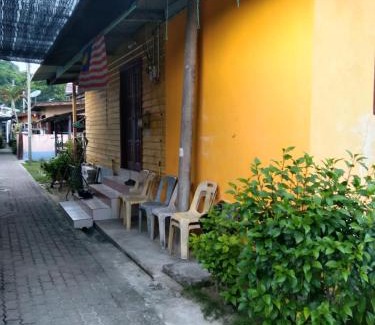 Kampung Pasir Hantu Hotel | Perhentian warisan pulau perhentian Besut Terengganu Malaysia