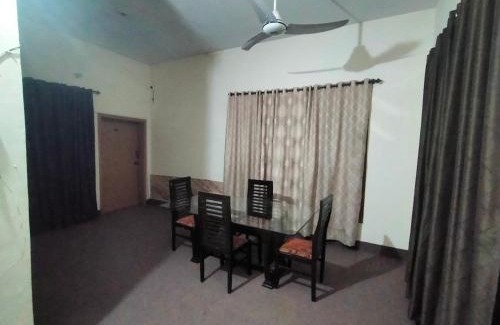 G-9 Sector House | Peridot Cottage