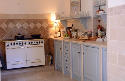 Lorgues House | period farmhouse set in 9 acres with large pool