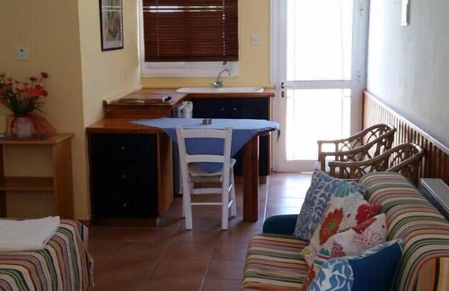Latchi House | Periyiali Apartments