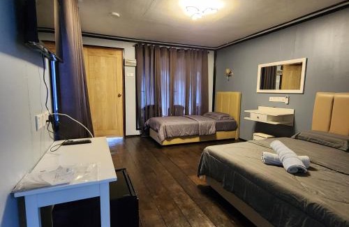 Tioman Island Ski Chalet | Permai Chalet Tioman