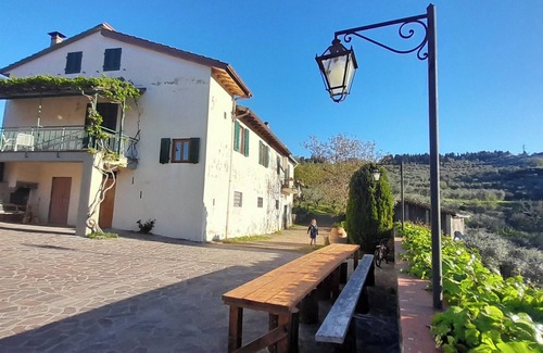 Twist Apartment | Peroni farmhouse - apartment on family farm