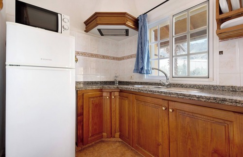 Buenavista del Norte House | Pet-Friendly 'Casa El Cardon B1' with Sea & Mountain View, Terrace & Wi-Fi