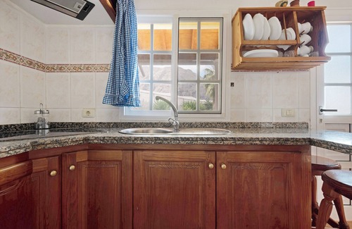 Buenavista del Norte House | Pet-Friendly 'Casa El Cardon B1' with Sea & Mountain View, Terrace & Wi-Fi