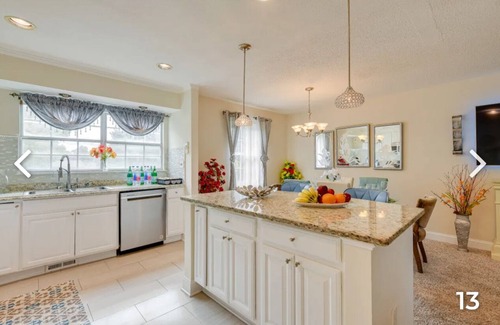 Oxon Hill-Glassmanor House | Pet friendly 5-bedroom house in welcoming Fort Washington with WiFi, AC