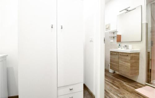 Leivi Apartment | Pet Friendly Apartment