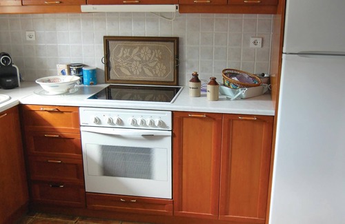 Melissi Apartment | Pet friendly apartment in Melissi with WiFi