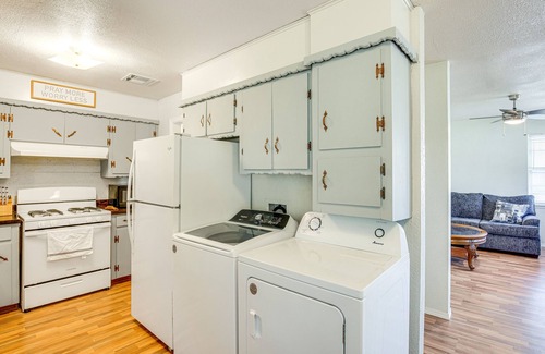 Atoka House | Pet-Friendly Atoka Vacation Rental w/Large Yard!