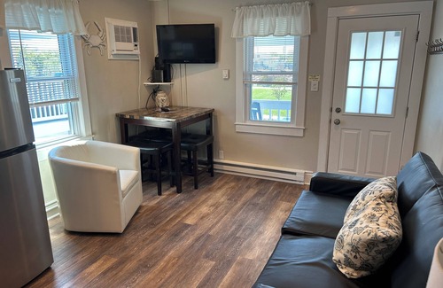 Ocean City Apartment | PET FRIENDLY - BAY VIEW - DOWNTOWNnAVAILABLE 9/20 - 9/25