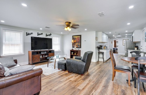Charleston House | Pet-Friendly Charleston Home Near Dtwn!