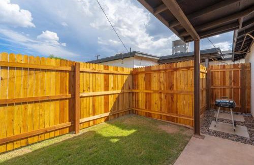 Tempe Apartment | Pet Friendly close to ASU Private yard