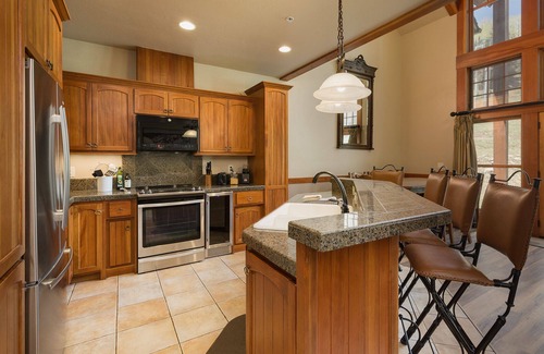 Purgatory House | Pet Friendly Elkpoint Townhome - Ski in/Ski Out - Best Location - Arcade Game