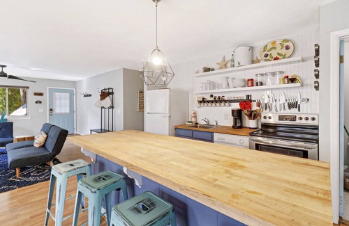 Deer Lake House | Pet friendly, golf cart included - 854 Marsh Dunes