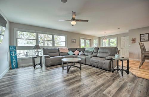 Grass Lake House | Pet-Friendly Grass Lake Retreat with Game Room!