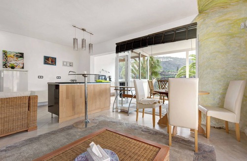 San Marcos Apartment | Pet-Friendly Holiday Home Apartamento Loft Doa with Sea View, Wi-Fi & Terrace