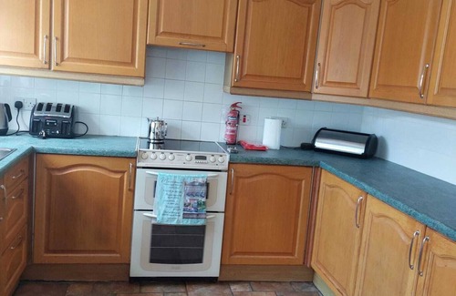 Dunseverick House | Pet friendly "Home from Home" with sea view near the Giant's Causeway