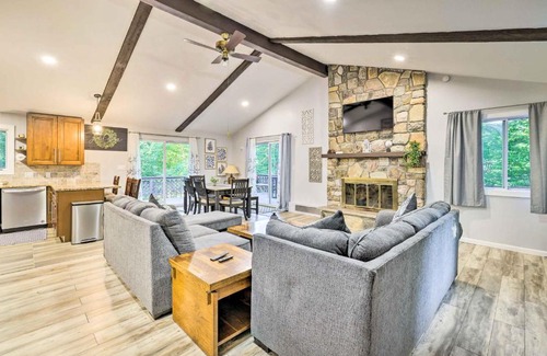 Gouldsboro House | Pet-Friendly Home in Big Bass Lake Community!