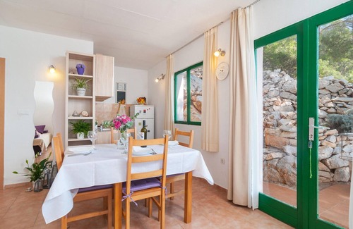 Gdinj House | Pet friendly home in Gdinj with kitchen