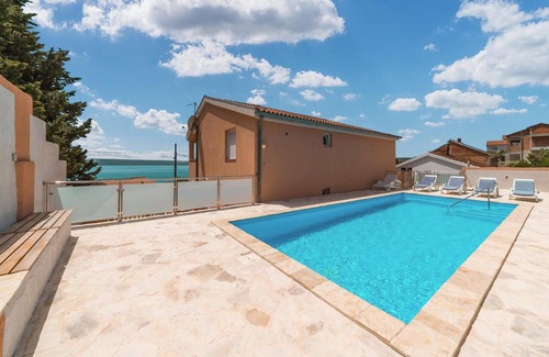 Maslenica House | Pet friendly home in Maslenica