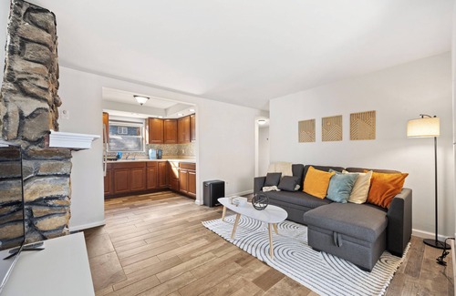 Peach Lake House | Pet Friendly Lake Cottage w/Fireplace & Fire Pit W/D