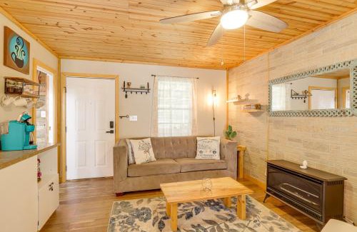 Blairsville House | Pet-Friendly Mtn Retreat with Yard in Blairsville!