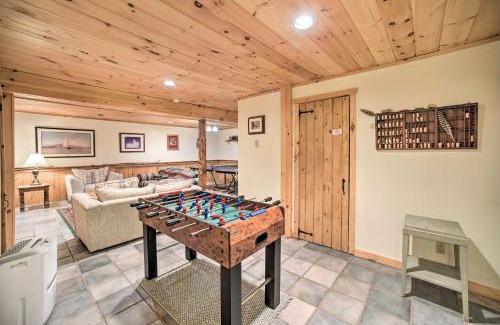 Maplecrest House | Pet-Friendly New York Cabin with Hot Tub and Game Room