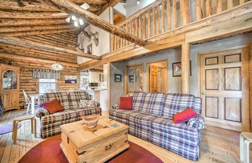 Maplecrest House | Pet-Friendly New York Cabin with Hot Tub and Game Room