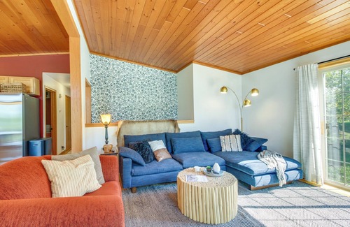 Richville Cabin | Pet-Friendly Richville Vacation Rental w/Dock!