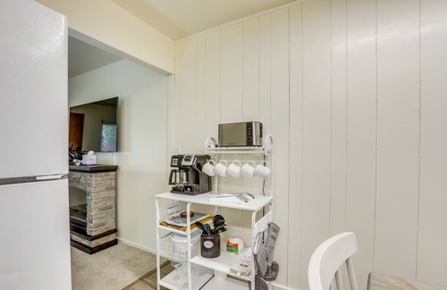 Sierra Tract House | Pet-Friendly South Lake Tahoe Home: 2 Mi to Lake