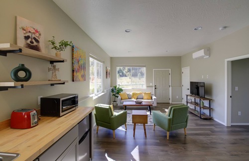 Stevensville House | Pet-Friendly Stevensville Home w/Mountain Views!