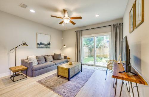 Southbank House | Pet-Friendly Townhome, 1 Mi to Southbank Riverwalk