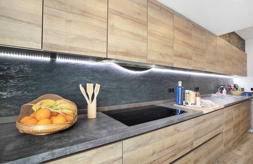 Armenime Villa | Pet-Friendly "Villa Dolce Vita Tenerife Sur" with Sea View, Private Pool, Garden & Wi-Fi