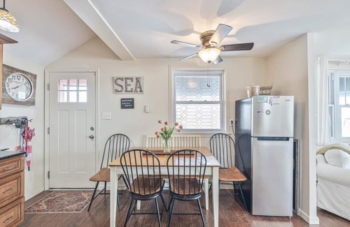 Green Creek House | Pet-friendly w/Private Deck | Close to Beaches!