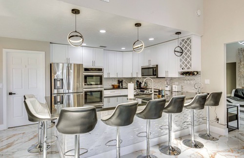 Greenview Shores House | Pet-Friendly Wellington Home: On-Site Lake Access!