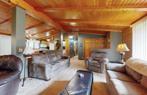 Nekoosa House | Petenwell Palace