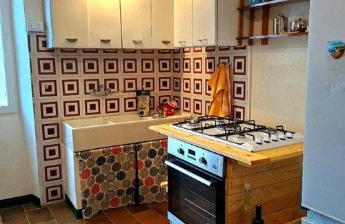 Bosnasco House | PetFriendly Holiday Home Among the Vineyards