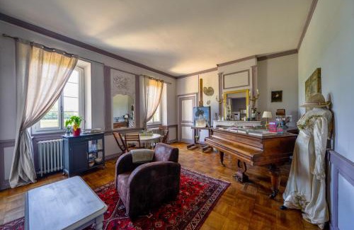 Sainte-Solange Apartment | Petit Gîte de Villecomte