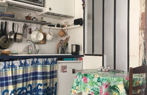 Quartier de la Roquette Apartment | Petit nid D'amour, au Coeur du Père Lachaise